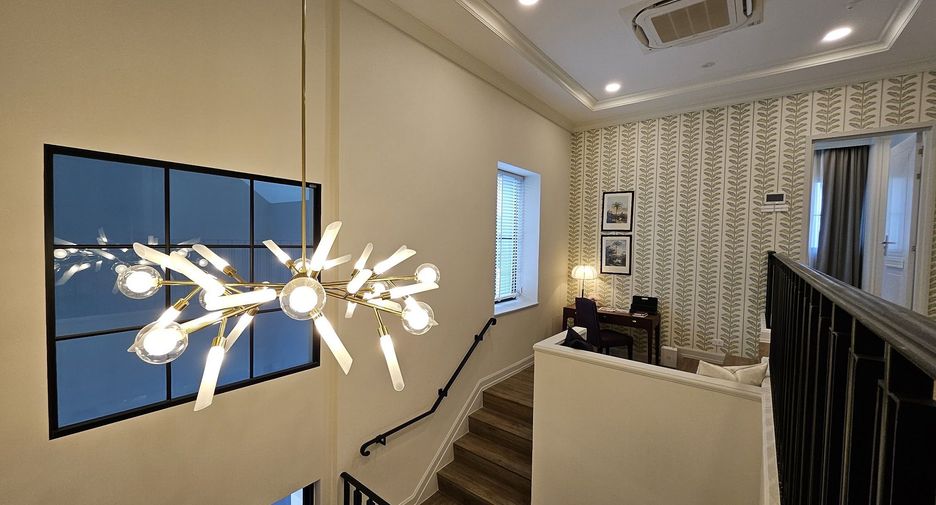 Haus zum Kauf und zur Miete mit 4 Zimmer in Saphan Sung, Bangkok