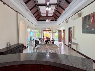 For sale 3 bedrooms villa in Thalang, Phuket