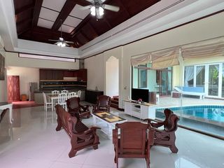 For sale 3 bedrooms villa in Thalang, Phuket