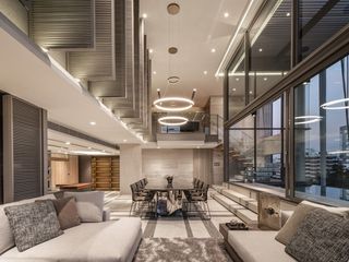 For rent 5 bedrooms condo in Watthana, Bangkok