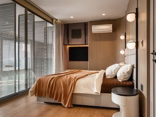 For rent 5 bedrooms condo in Watthana, Bangkok