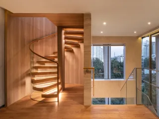 For rent 5 bedrooms condo in Watthana, Bangkok