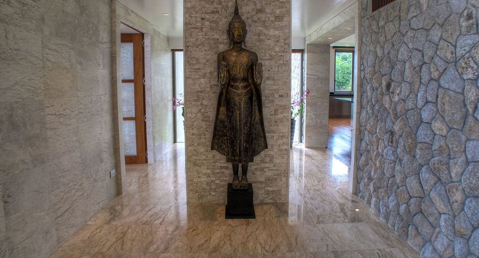 À vendre 6 chambres villa à Kathu, Phuket