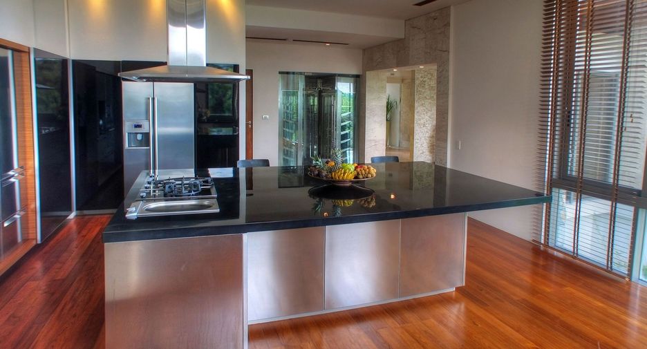 À vendre 6 chambres villa à Kathu, Phuket