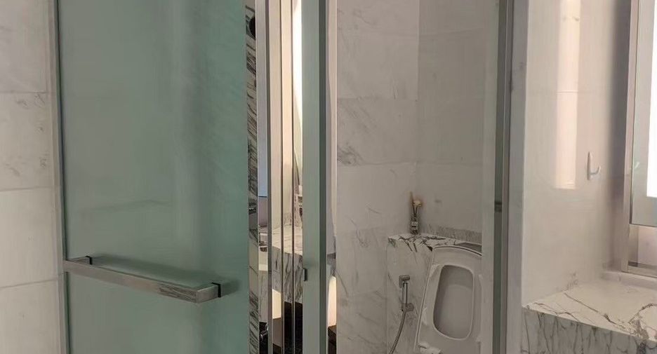 For rent 2 bedrooms condo in Bang Kho Laem, Bangkok