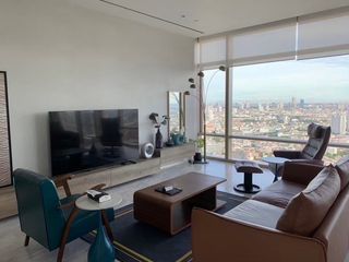 À louer 2 chambres condo à Bang Kho Laem, Bangkok