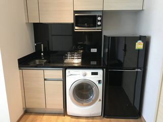 For rent studio condo in Khlong Toei, Bangkok
