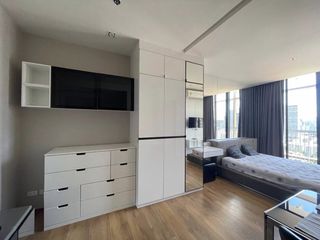 For rent studio condo in Khlong Toei, Bangkok