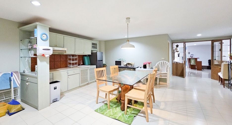 For sale 2 bedrooms condo in Cha Am, Phetchaburi