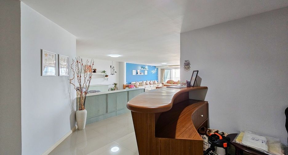 For sale 2 bedrooms condo in Cha Am, Phetchaburi