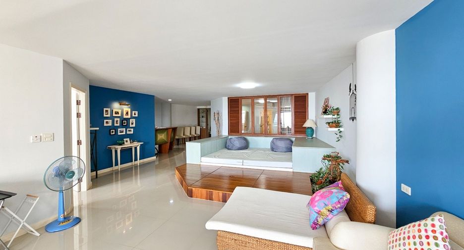 For sale 2 bedrooms condo in Cha Am, Phetchaburi