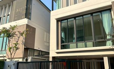 Casa en venta de 3 habitaciones en Wang Thonglang, Bangkok