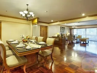 For rent 4 bedrooms apartment in Watthana, Bangkok