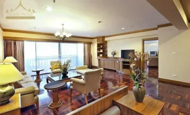 For rent 4 bedrooms apartment in Watthana, Bangkok
