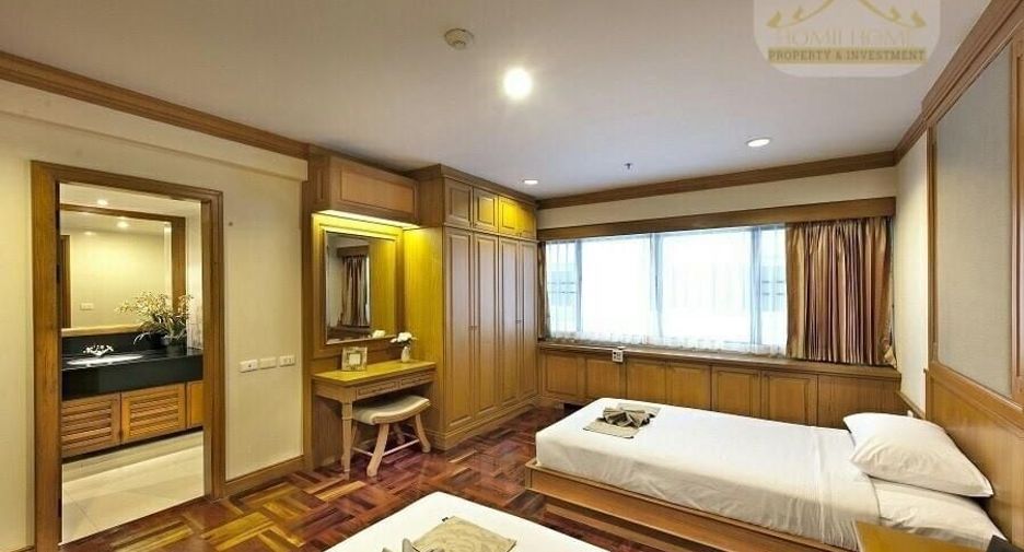 À louer 4 chambres appartement à Watthana, Bangkok