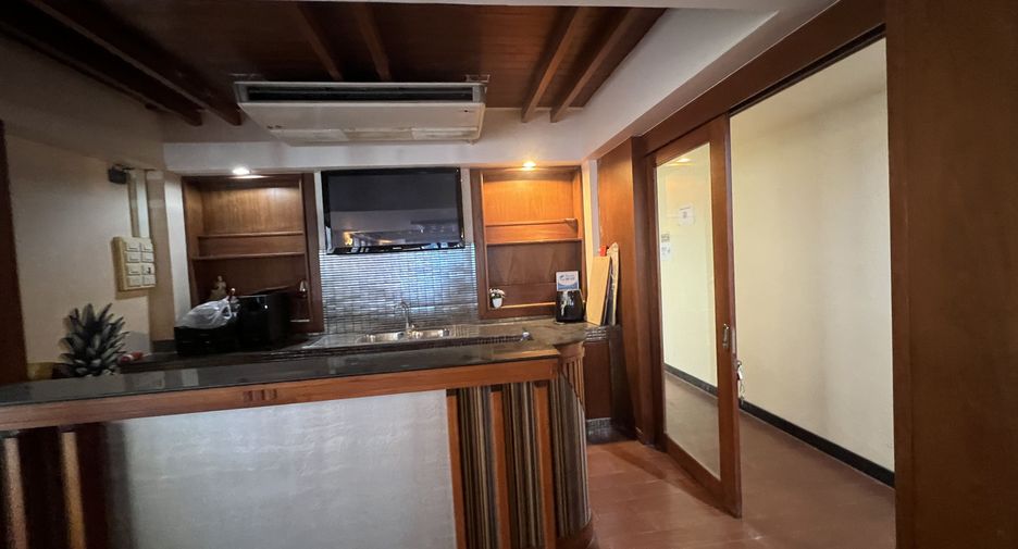 For sale and for rent 12 bedrooms retail Space in Kathu, Phuket