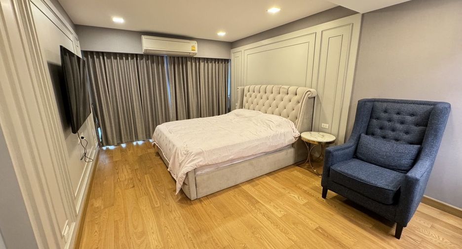 For sale and for rent 3 bedrooms condo in Khlong Toei, Bangkok