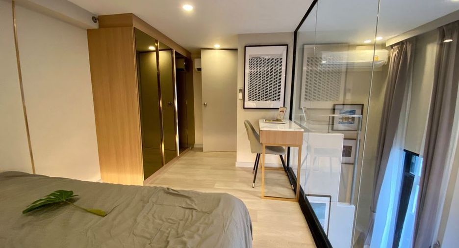 Condo en alquiler de 1 habitaciones en Sathon, Bangkok