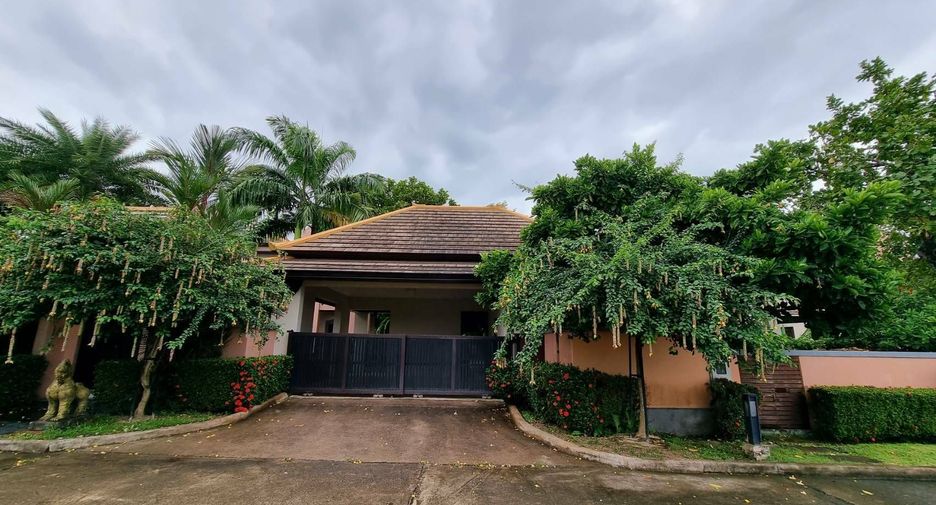 Villa zum Kauf mit 5 Zimmer in Bang Lamung, Chonburi