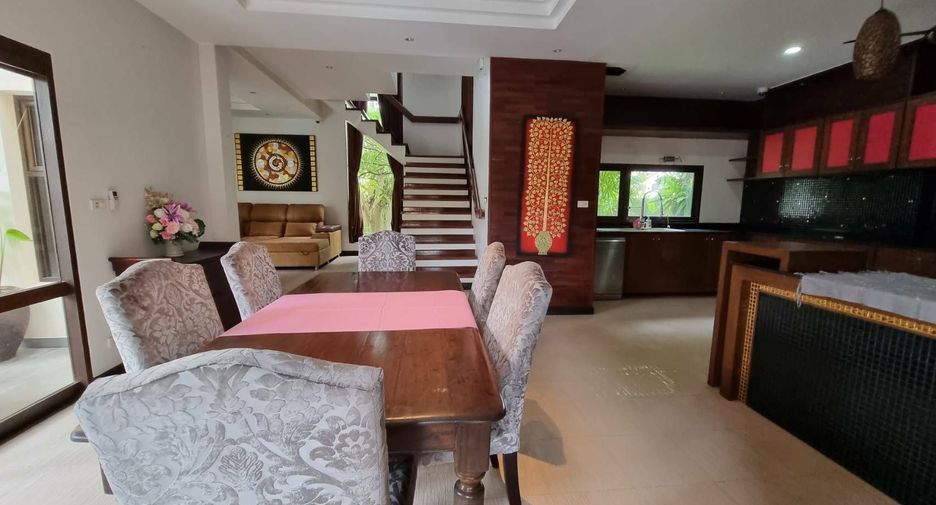 Villa zum Kauf mit 5 Zimmer in Bang Lamung, Chonburi