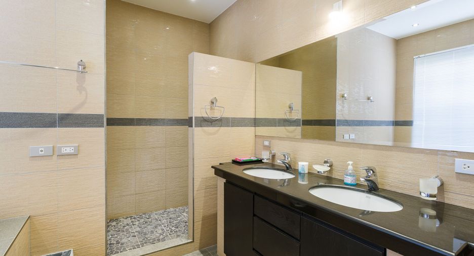 Haus zum Kauf und zur Miete mit 3 Zimmer in Bang Lamung, Chonburi