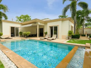 For Rent 3 Bedroom House In Bang Lamung, Chonburi