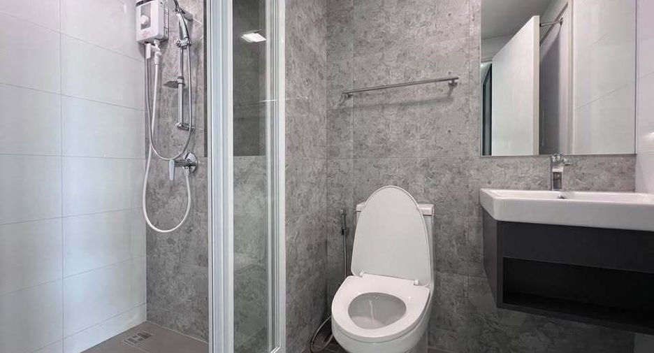 For rent studio condo in Suan Luang, Bangkok