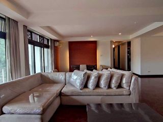 For rent 4 bedrooms condo in Sathon, Bangkok