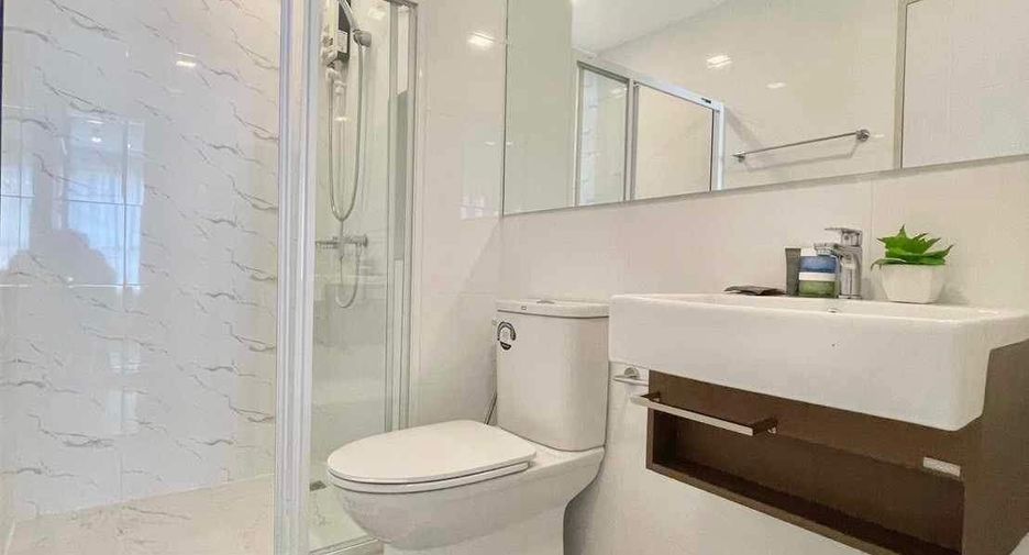 For sale 1 bed condo in Bang Khen, Bangkok