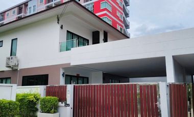 出租 5 卧室 独立屋 在 Bang Lamung, Chon Buri
