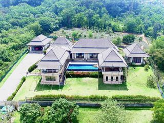 For sale 3 bedrooms villa in Thalang, Phuket