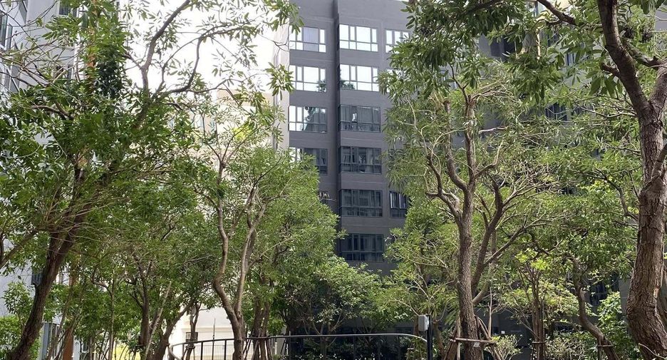 À vendre studio condo à Huai Khwang, Bangkok