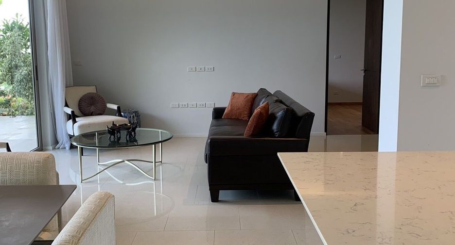 À vendre 2 chambres condo à Sattahip, Chonburi
