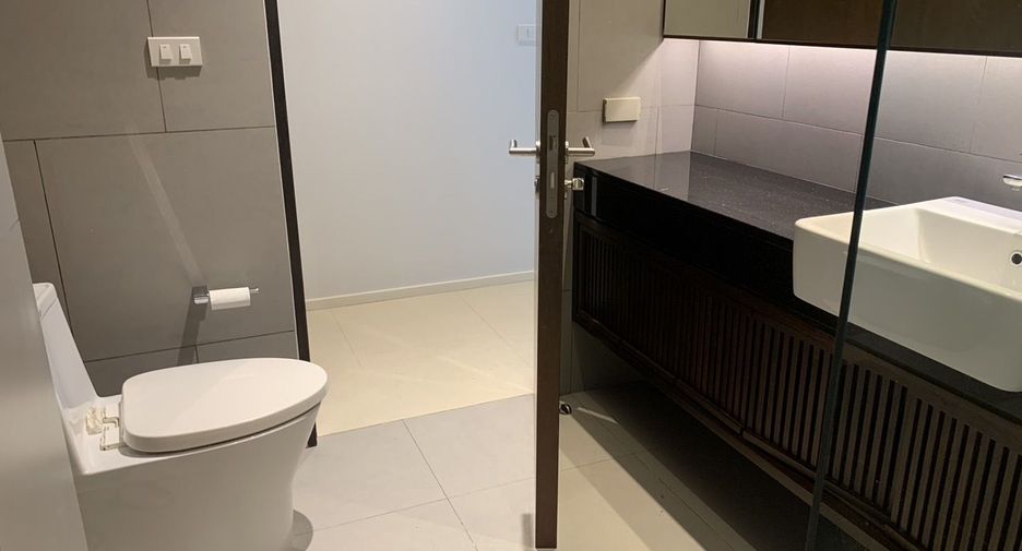 À vendre 2 chambres condo à Sattahip, Chonburi