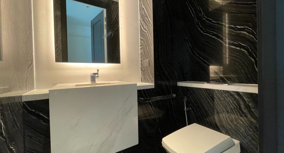 For rent 2 bedrooms condo in Bang Kho Laem, Bangkok