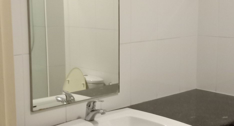 For sale studio condo in Pathum Wan, Bangkok