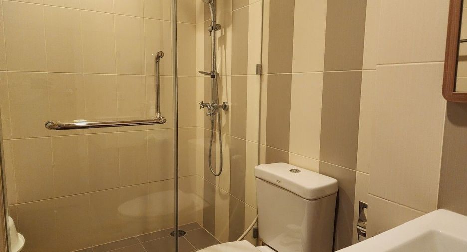 Продажа 2 спальни кондо в Ча Ам, Пхетбури