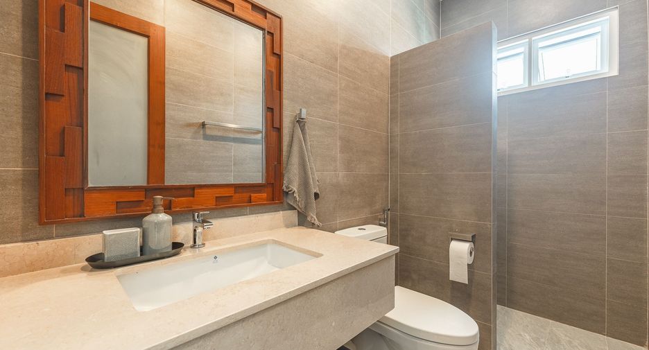 For rent 3 bedrooms villa in Thalang, Phuket