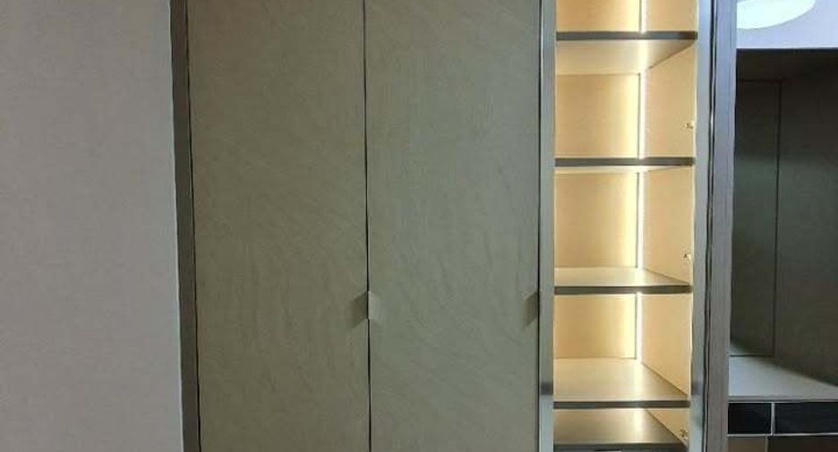 For sale and for rent 2 bedrooms condo in Yan Nawa, Bangkok
