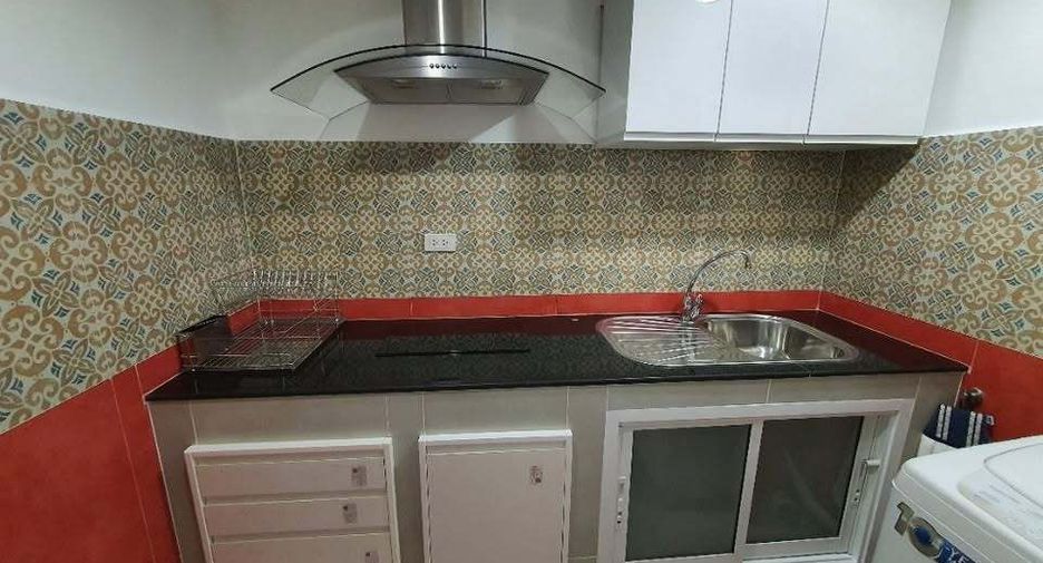 For sale and for rent 2 bedrooms condo in Yan Nawa, Bangkok
