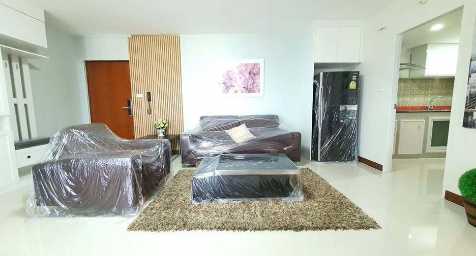 For sale and for rent 2 bedrooms condo in Yan Nawa, Bangkok