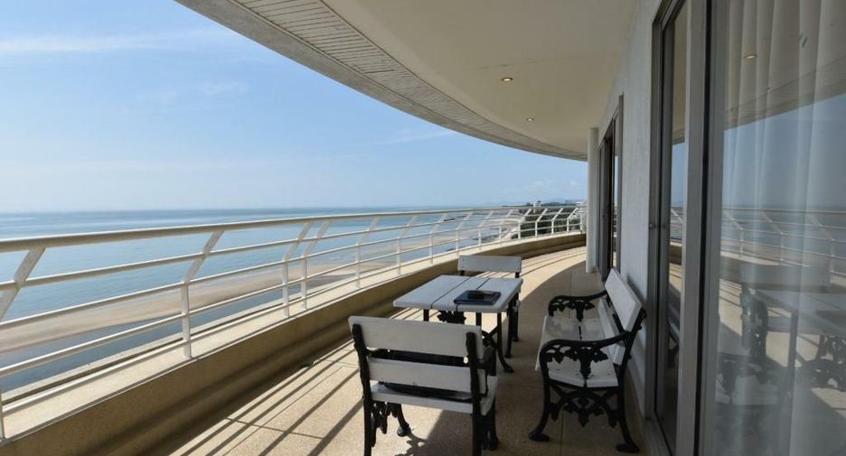 For sale 2 bedrooms condo in Cha Am, Phetchaburi