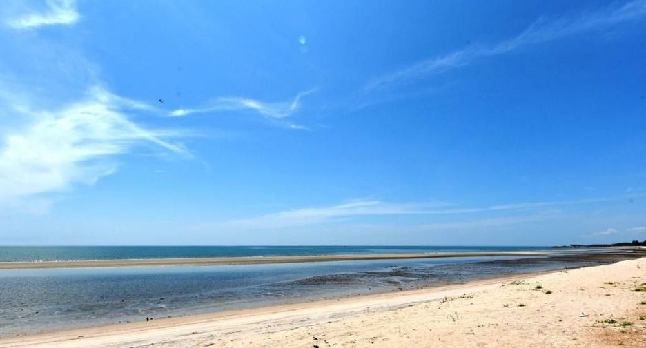 For sale 2 bedrooms condo in Cha Am, Phetchaburi