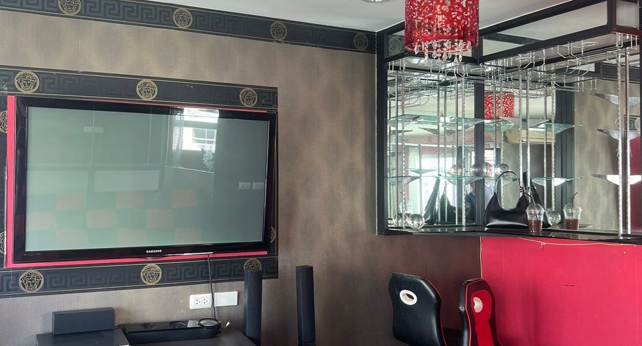For sale 1 bed condo 