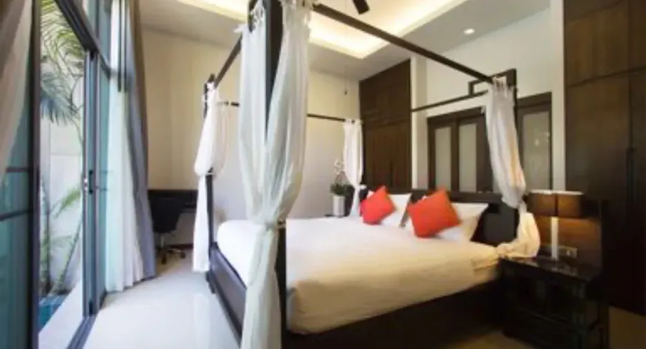 For sale 3 bedrooms villa in Mueang Phuket, Phuket