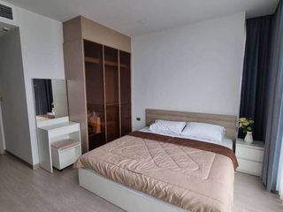 Condo en alquiler de 2 habitaciones en Huai Khwang, Bangkok