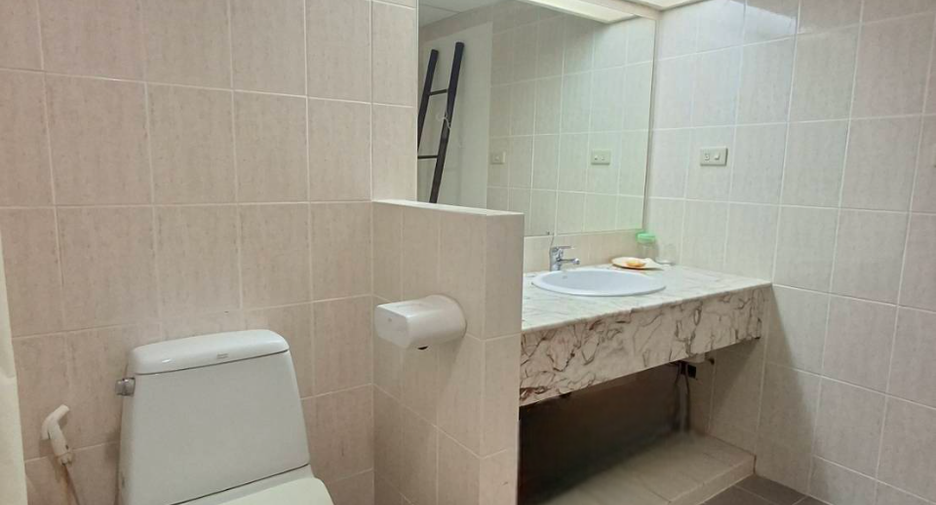 For sale 2 bedrooms condo in Cha Am, Phetchaburi