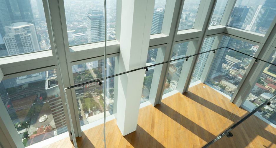 For sale 3 bedrooms condo in Sathon, Bangkok