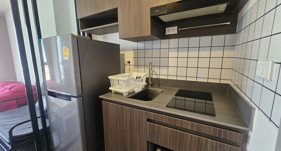 Wohnung zur Miete mit Studio in Bang Kapi, Bangkok