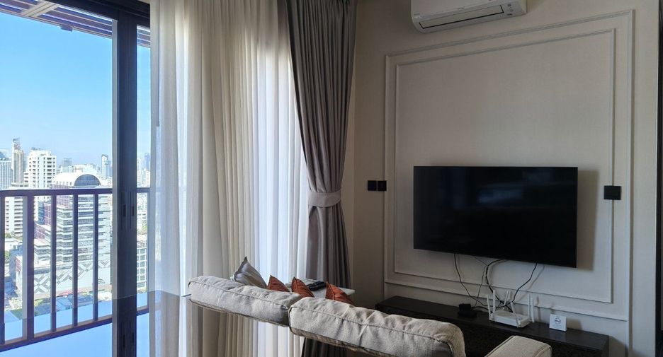 For rent 2 bedrooms condo in Watthana, Bangkok